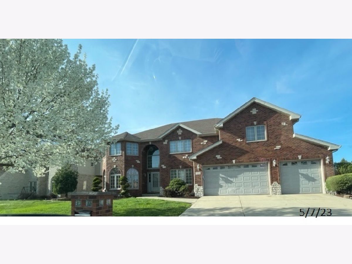 Homes Sold Churchill Downs Country Club Hills Illinois, 4814 Sligo