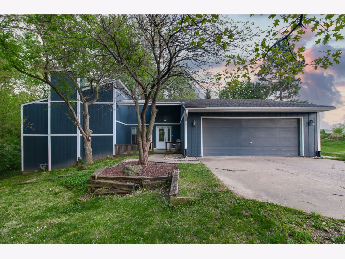  Sold Groveland Illinois, 640 Northern Oaks