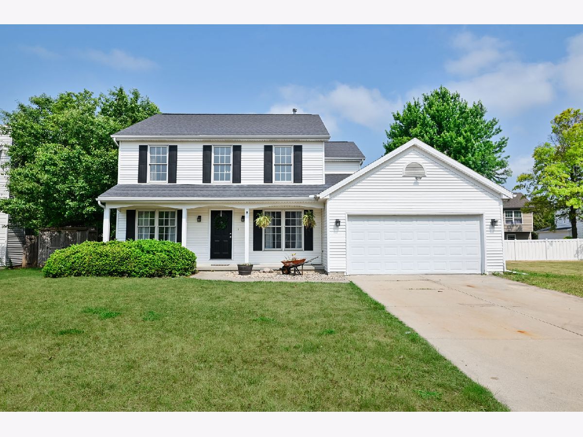 Homes & Condos & Townhomes Sold Eagle Creek Bloomington Illinois, 8 Melrose