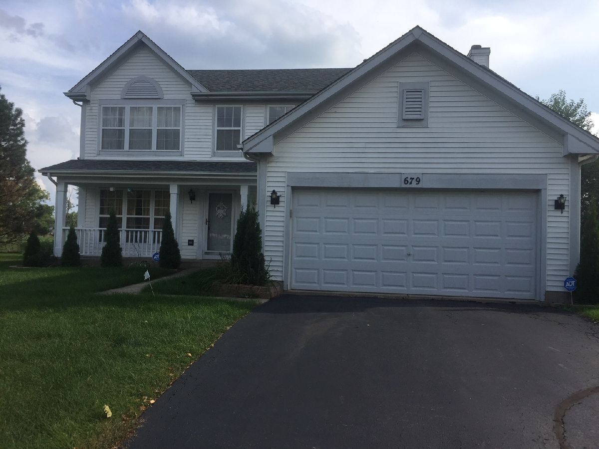 Homes Rented Lakewood Streams Streamwood Illinois, 679 Maple