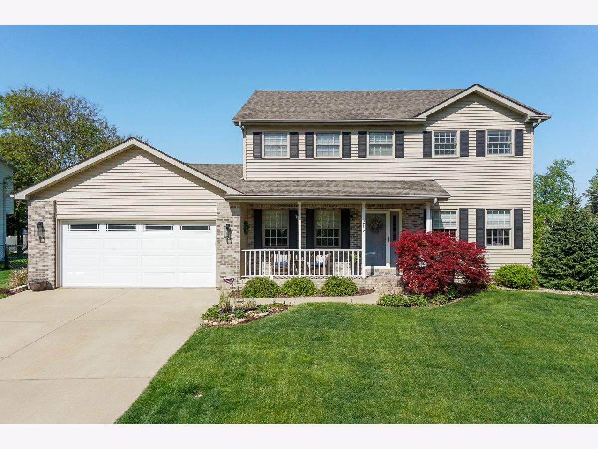 Homes & Condos & Townhomes Sold Greenview West Normal Illinois, 219 Reitan