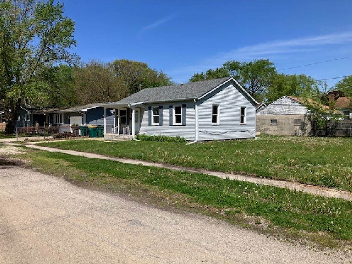 Homes & Condos & Townhomes Sold Northcrest Wilmington Illinois, 410 Circle