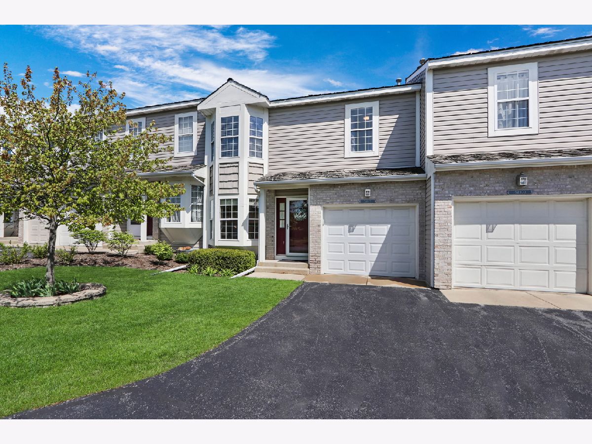 Homes & Townhomes & Condos Sold Country Towne Gurnee Illinois, 34313 Homestead
