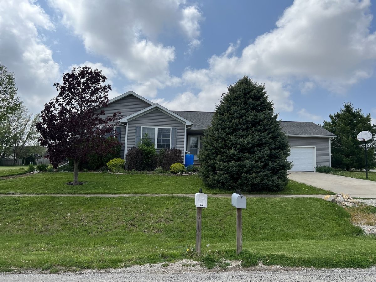 Homes Sold Stoneman Garden Carlock Illinois, 104 Woosley