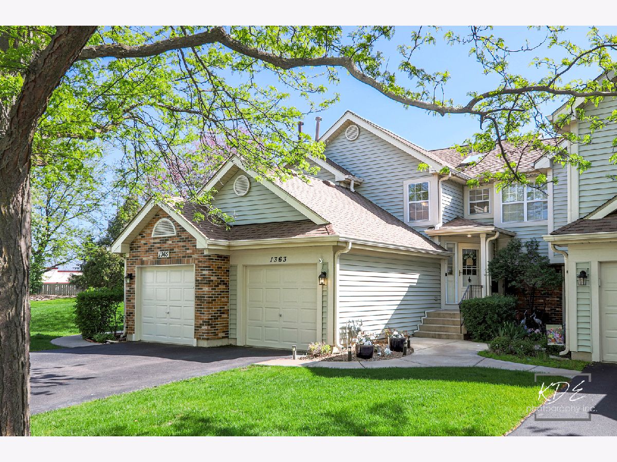 Townhomes & Condos Sold Country Homes At Bennington Carol Stream Illinois, 1363 Coldspring