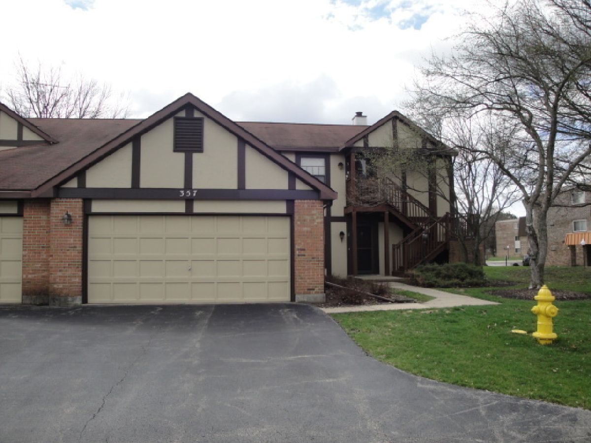 Condos & Townhomes Rented Butterfield Manor Glen Ellyn Illinois, 357 Bloomfield