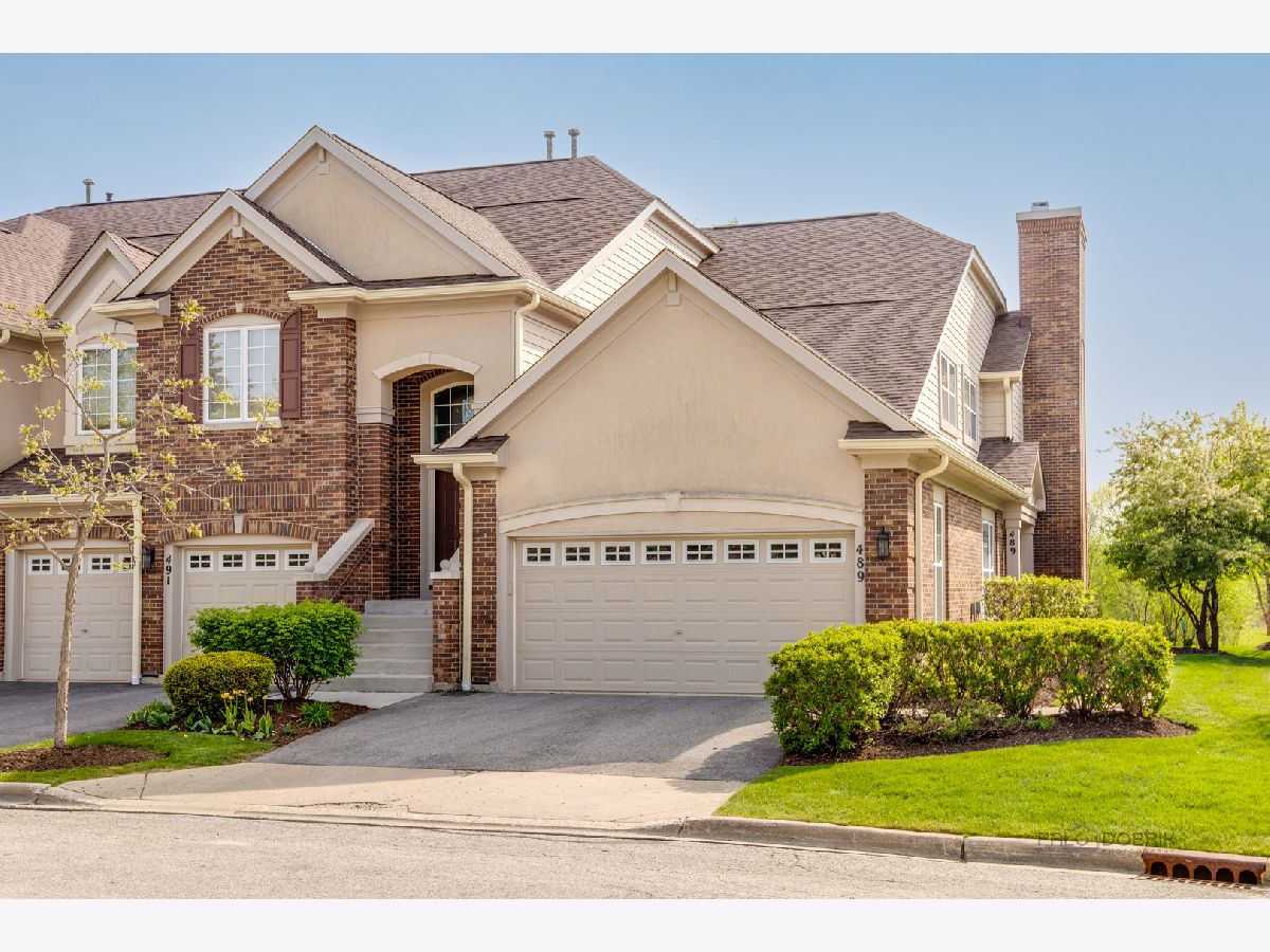 Townhomes & Condos Sold Saddlebrook Vernon Hills Illinois, 489 Saddlebrook