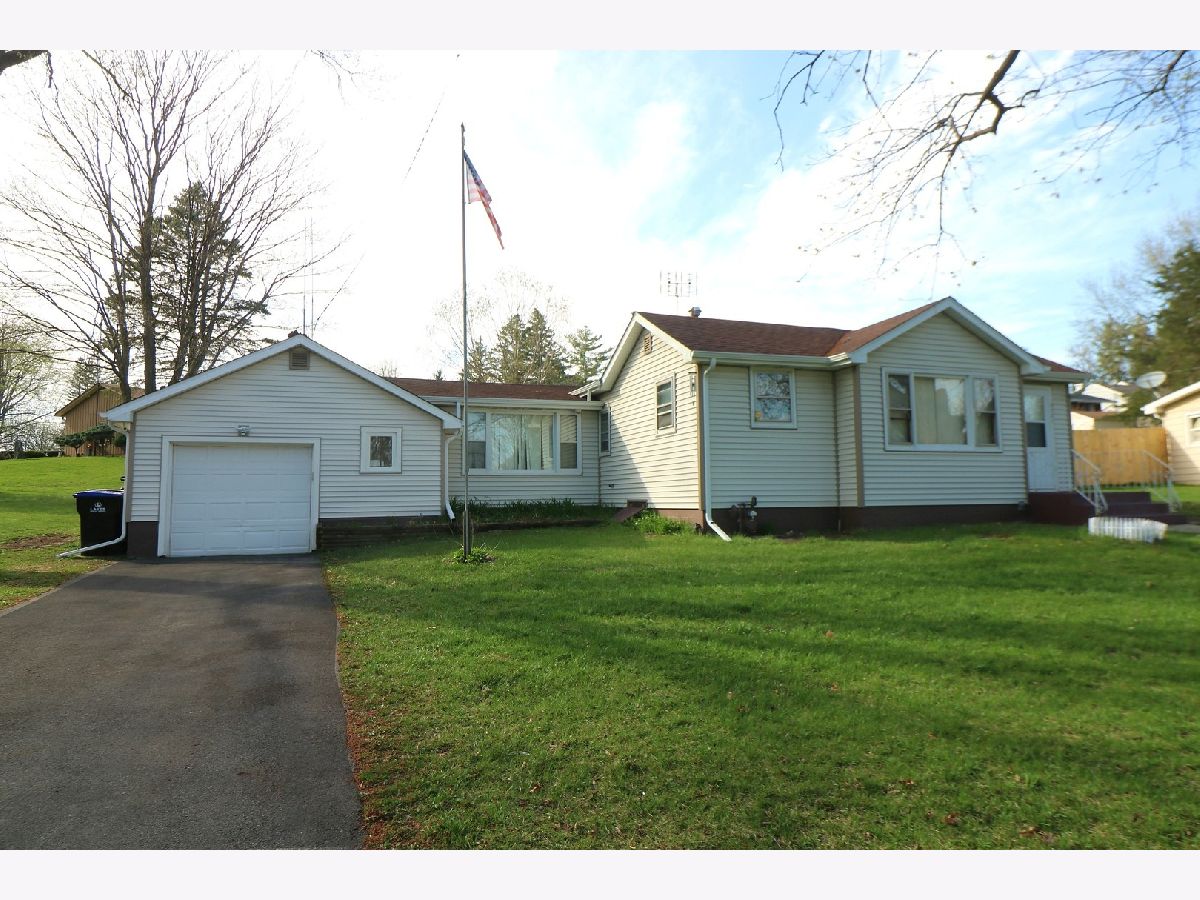 Homes Sold Hickory Falls Wonder Lake Illinois, 5301 Stillwell