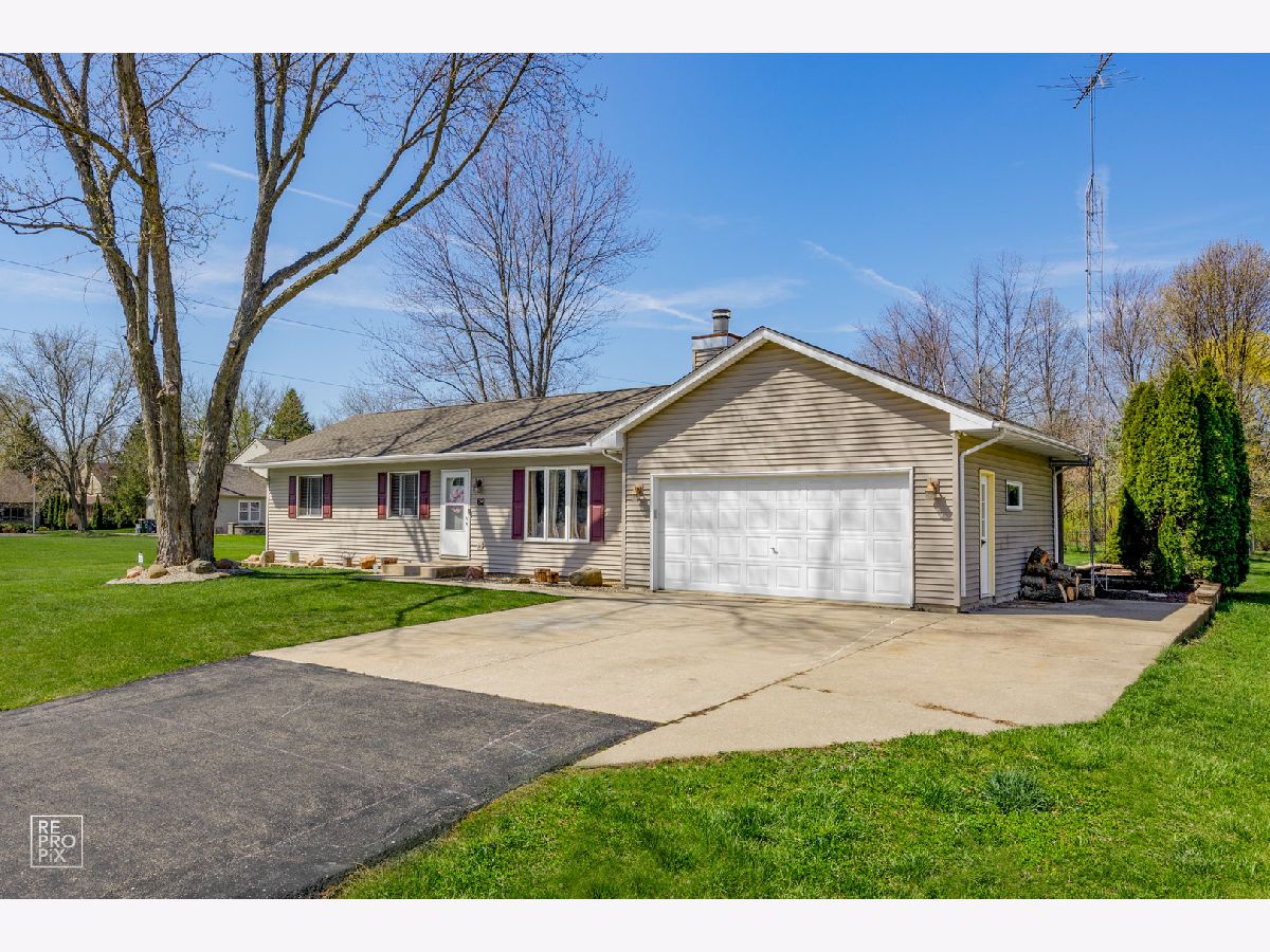Homes Sold Lake Holiday Somonauk Illinois, 62 Timmy
