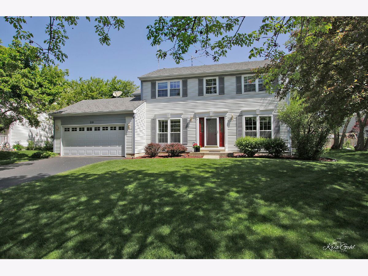 Homes Sold Greenbrier Park Crystal Lake Illinois, 321 Forest