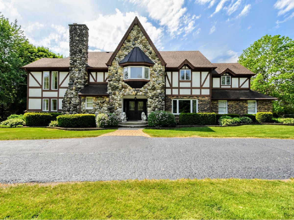Homes Sold Glacier Ridge Mchenry Illinois, 6537 Chickaloon