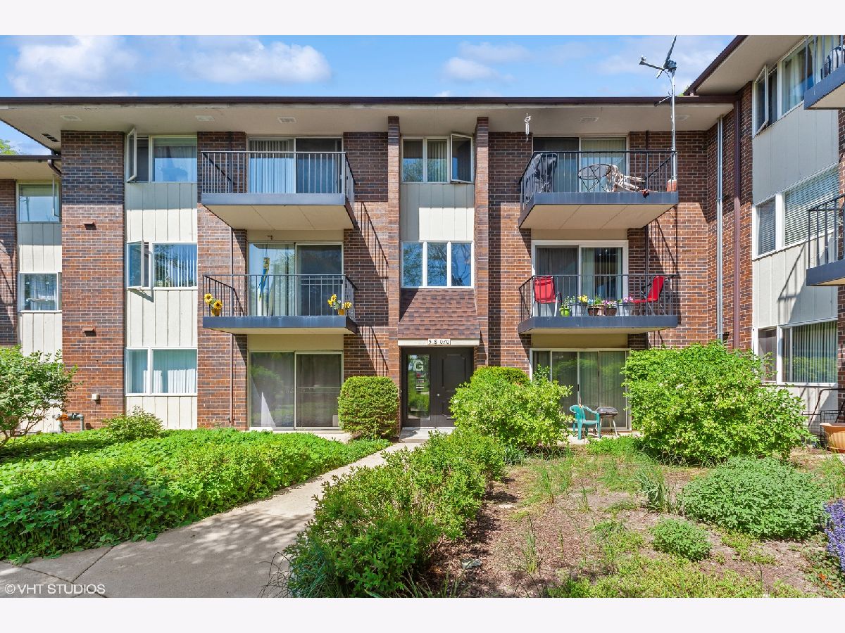 Condos & Townhomes Sold Pebblewood Naperville Illinois, 5S070 Pebblewood