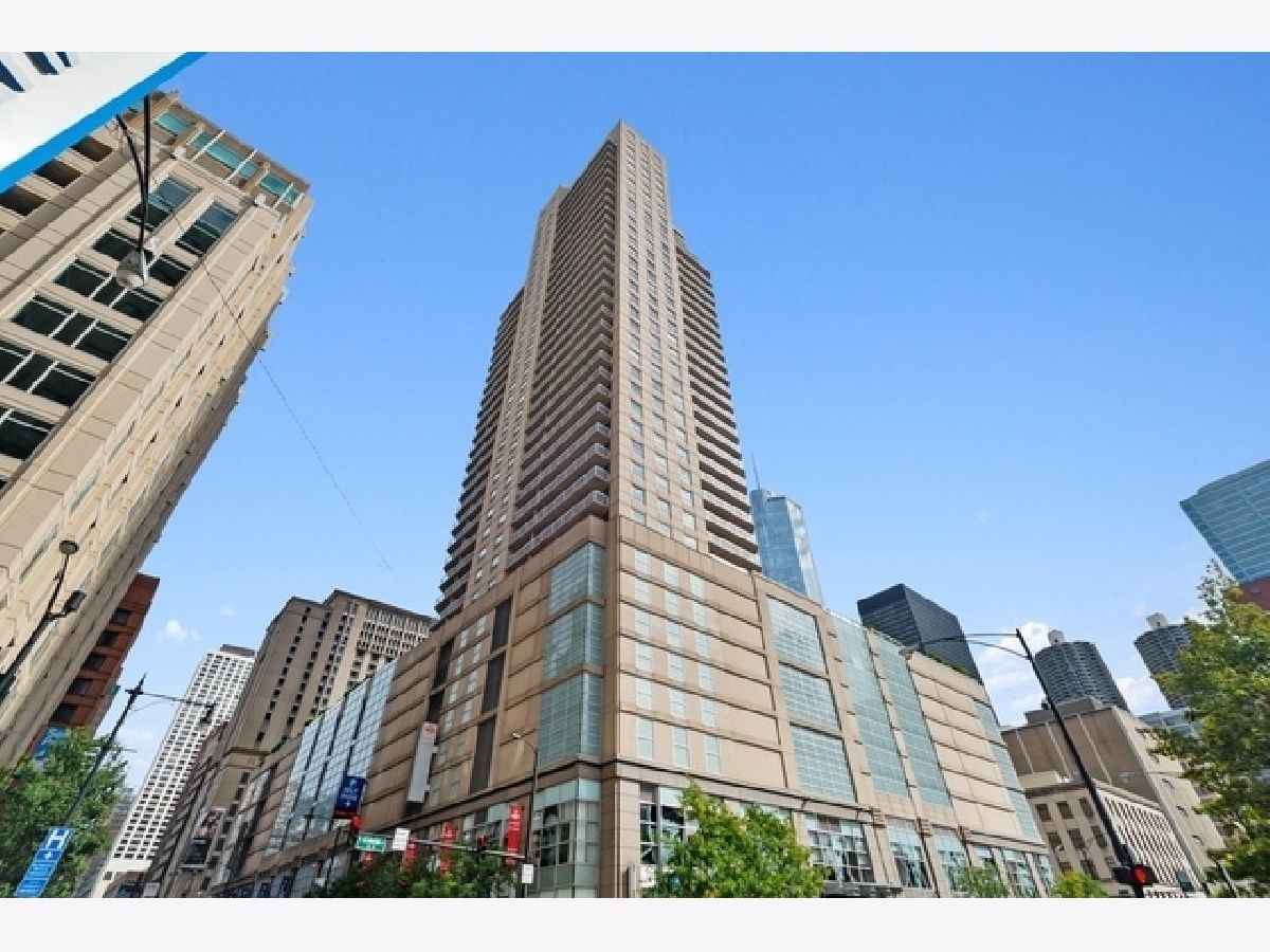 Condominiums Rented Grand Plaza Chicago Illinois, 545 Dearborn