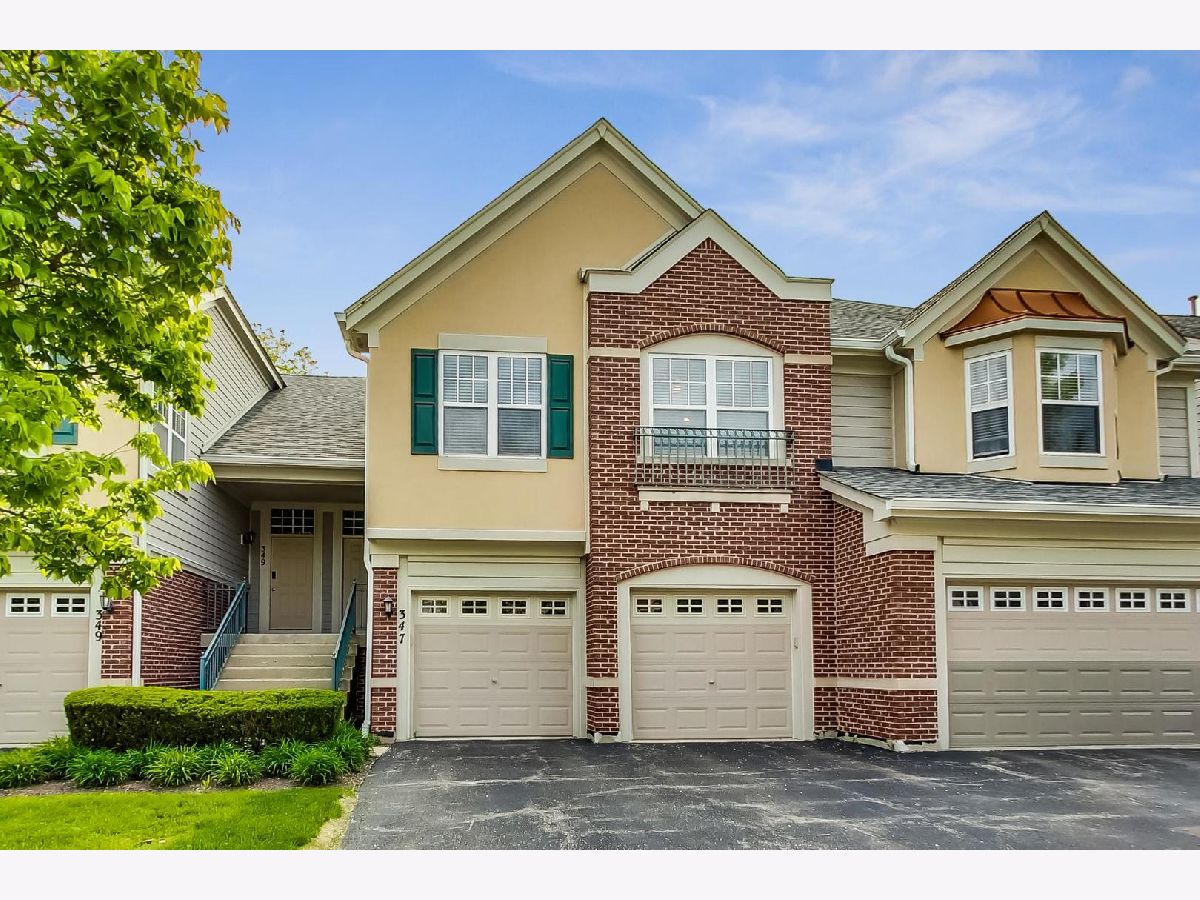 Townhomes & Condos Sold Pinehurst Vernon Hills Illinois, 347 Pine Lake