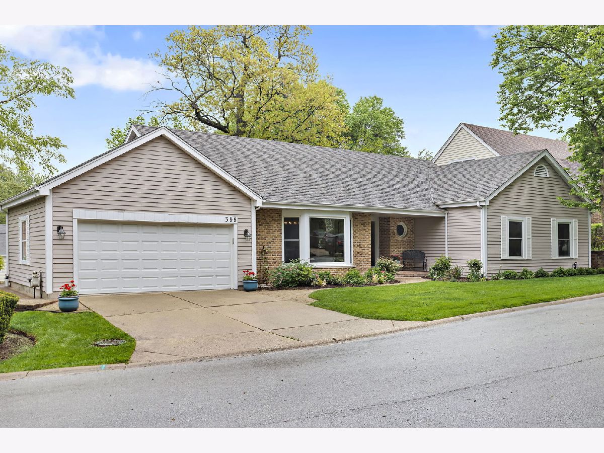 Townhomes & Condos & Homes Sold River Bend Naperville Illinois, 398 River Bluff