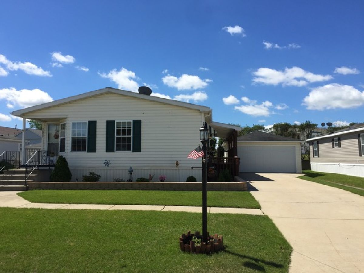 Subdivision Sold Gateway Frankfort Illinois, 10837 Gateway