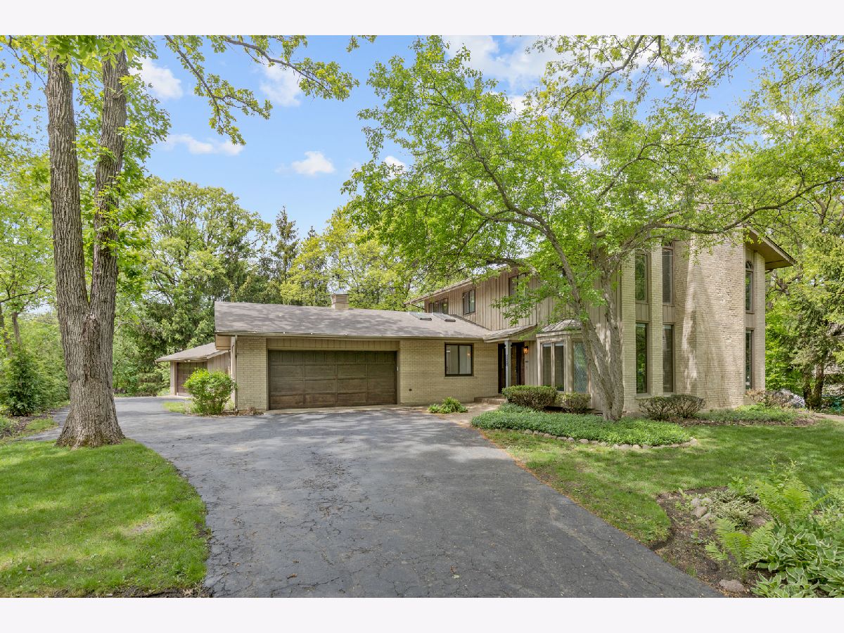 Homes & Condos & Townhomes Sold Wild Rose St Charles Illinois, 3N894 Thornapple