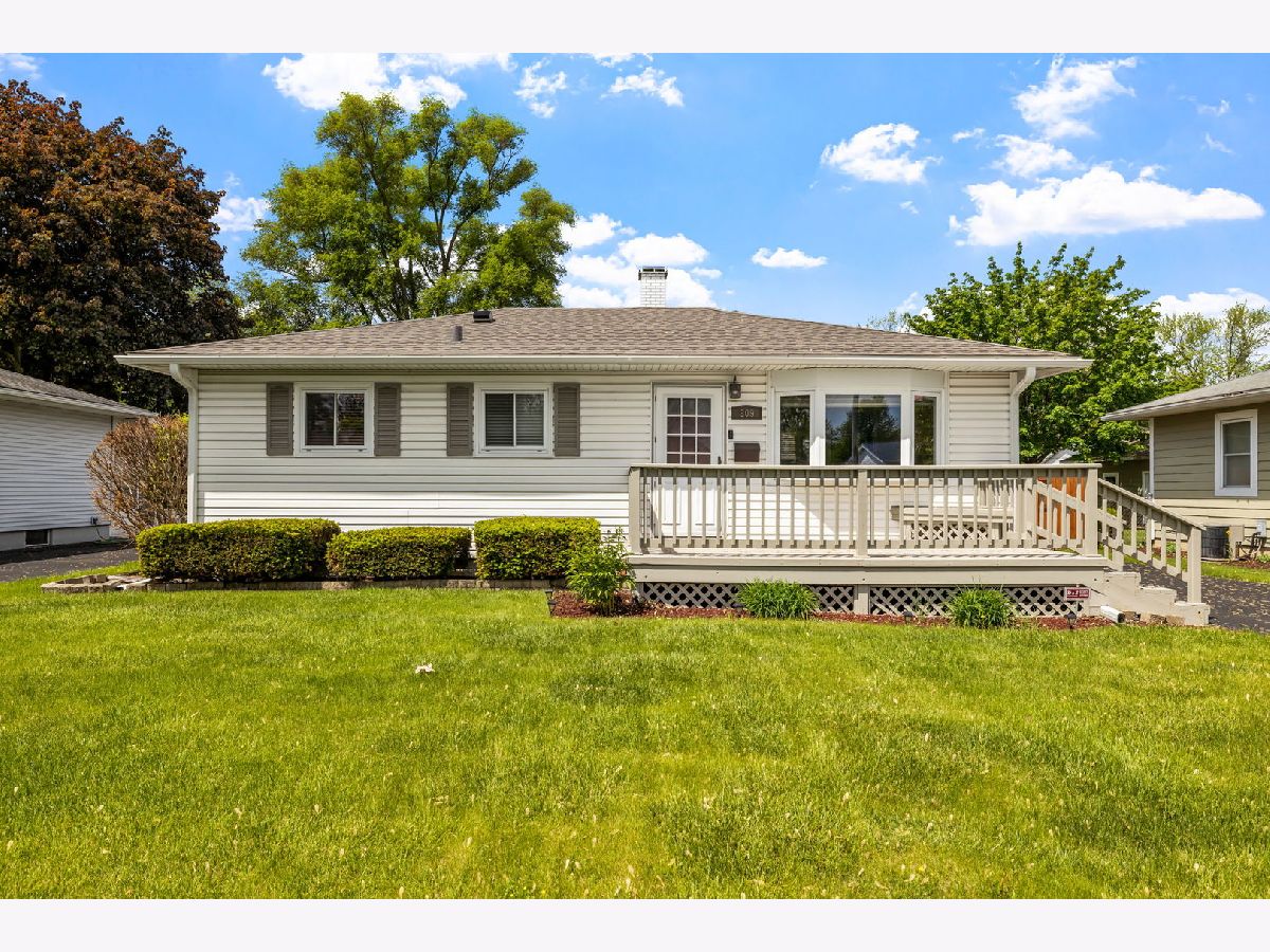 Homes Sold Bridalwreath Joliet Illinois, 809 Pearson