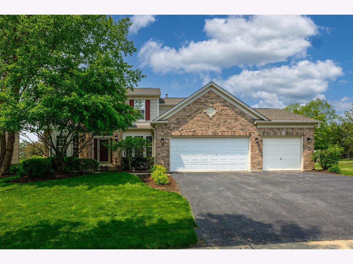 Townhomes & Homes Sold Country Club Village Aurora Illinois, 1088 Glen Eagle