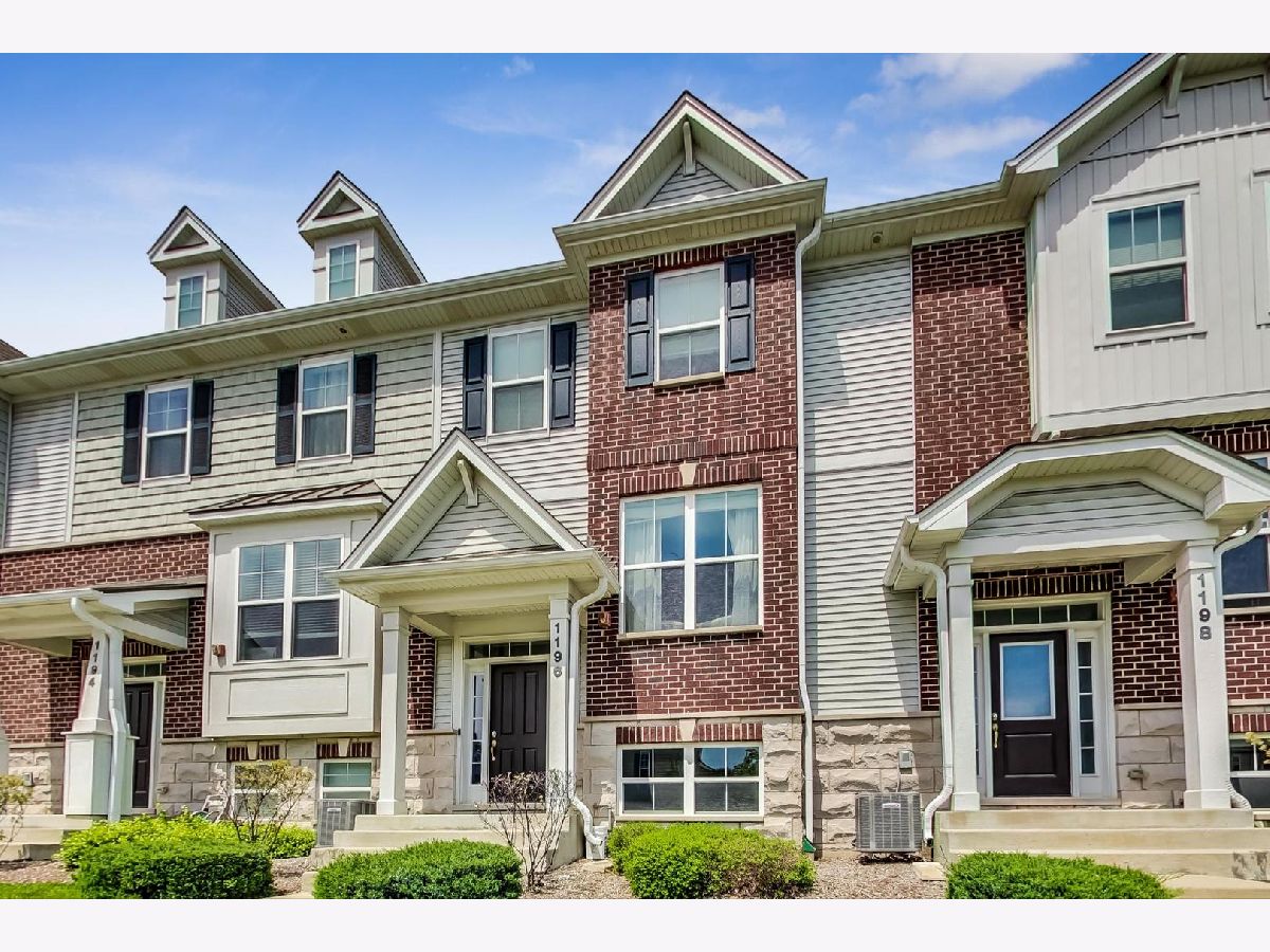 Condos & Townhomes Sold Colfax Crossing Des Plaines Illinois, 1196 Colfax