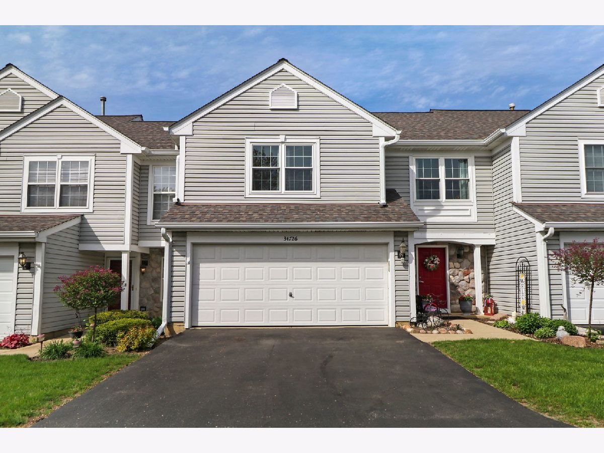 Townhomes Sold Tanneron Bay Ingleside Illinois, 34726 Lakeside