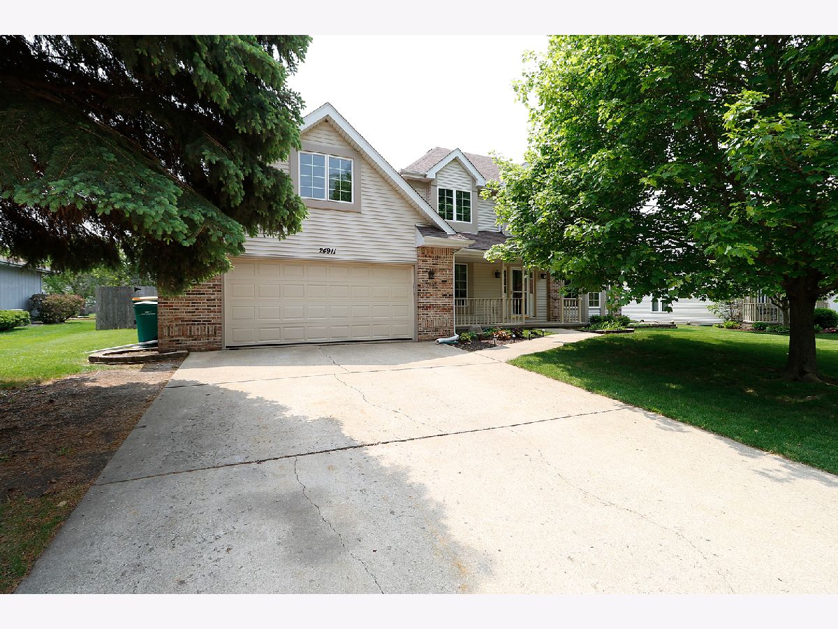 Homes Sold Indian Oaks Plainfield Illinois, 24911 Illini