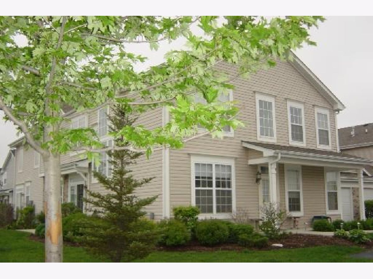 Homes & Townhomes & Condos Rented Windsor West Sugar Grove Illinois, 216 Park