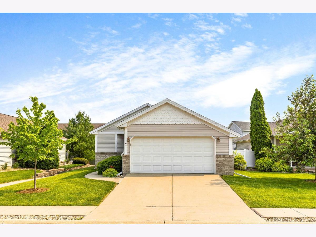 Homes & Condos & Townhomes Sold Breckenridge Bloomington Illinois, 47 Astoria