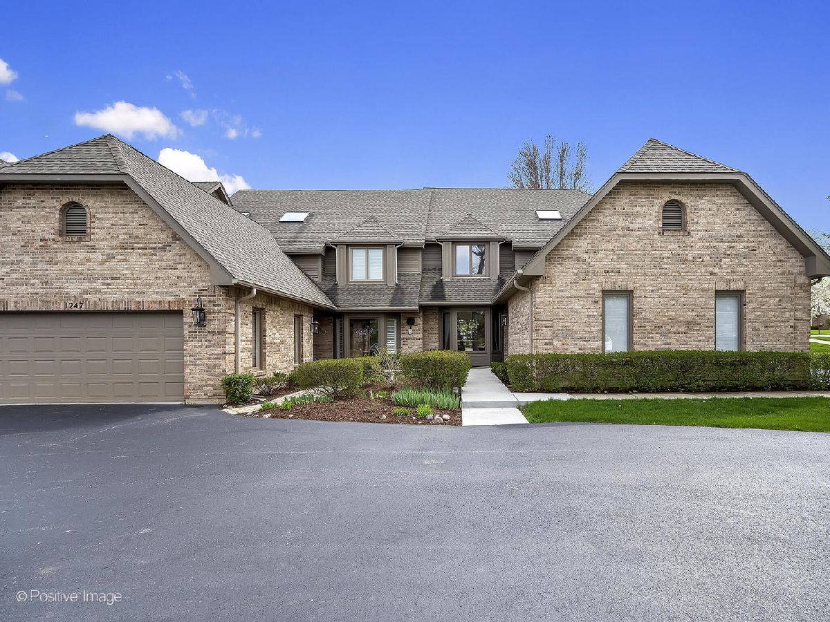 Townhomes & Homes Sold Medinah Woods Itasca Illinois, 1245 Prestwick