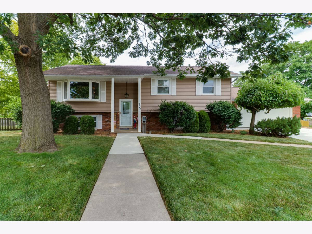  Sold Washington Illinois, 802 Yorkshire