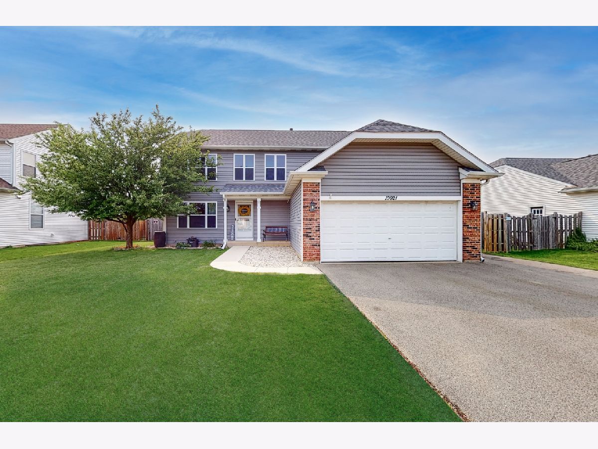 Homes Sold Huntley Meadows Huntley Illinois, 10921 Preston