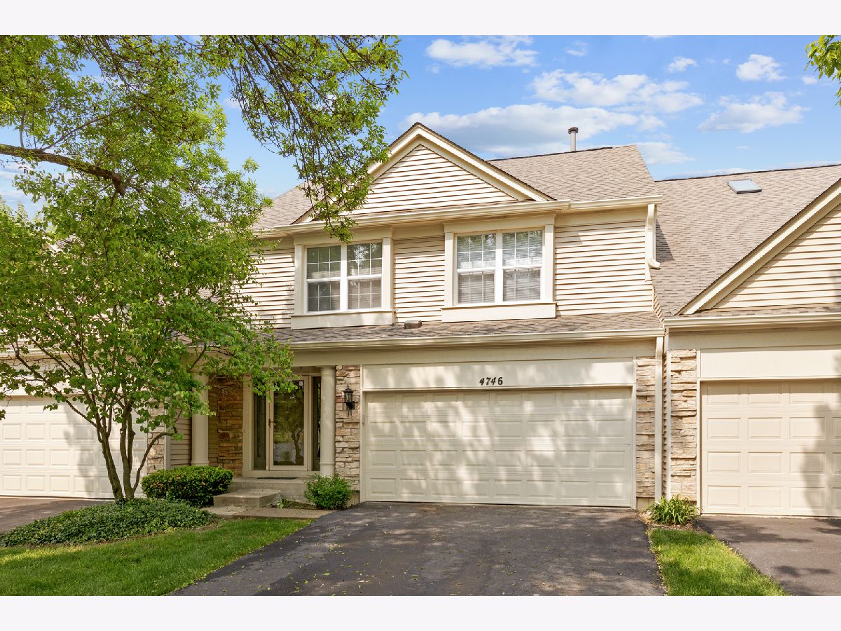 Townhomes Sold Hearthstone Hoffman Estates Illinois, 4746 Amber