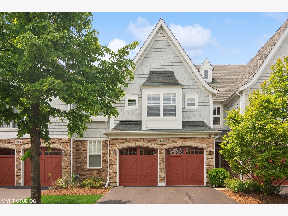 Townhomes & Homes Sold Deer Park Estates Deer Park Illinois, 21870 Talia