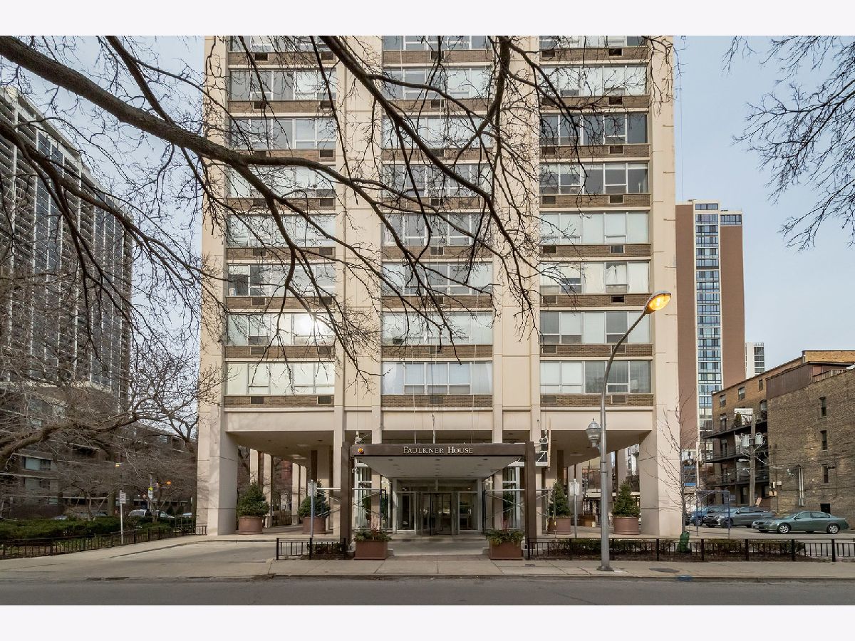 Condominiums Sold Faulkner House Chicago Illinois, 70 Burton
