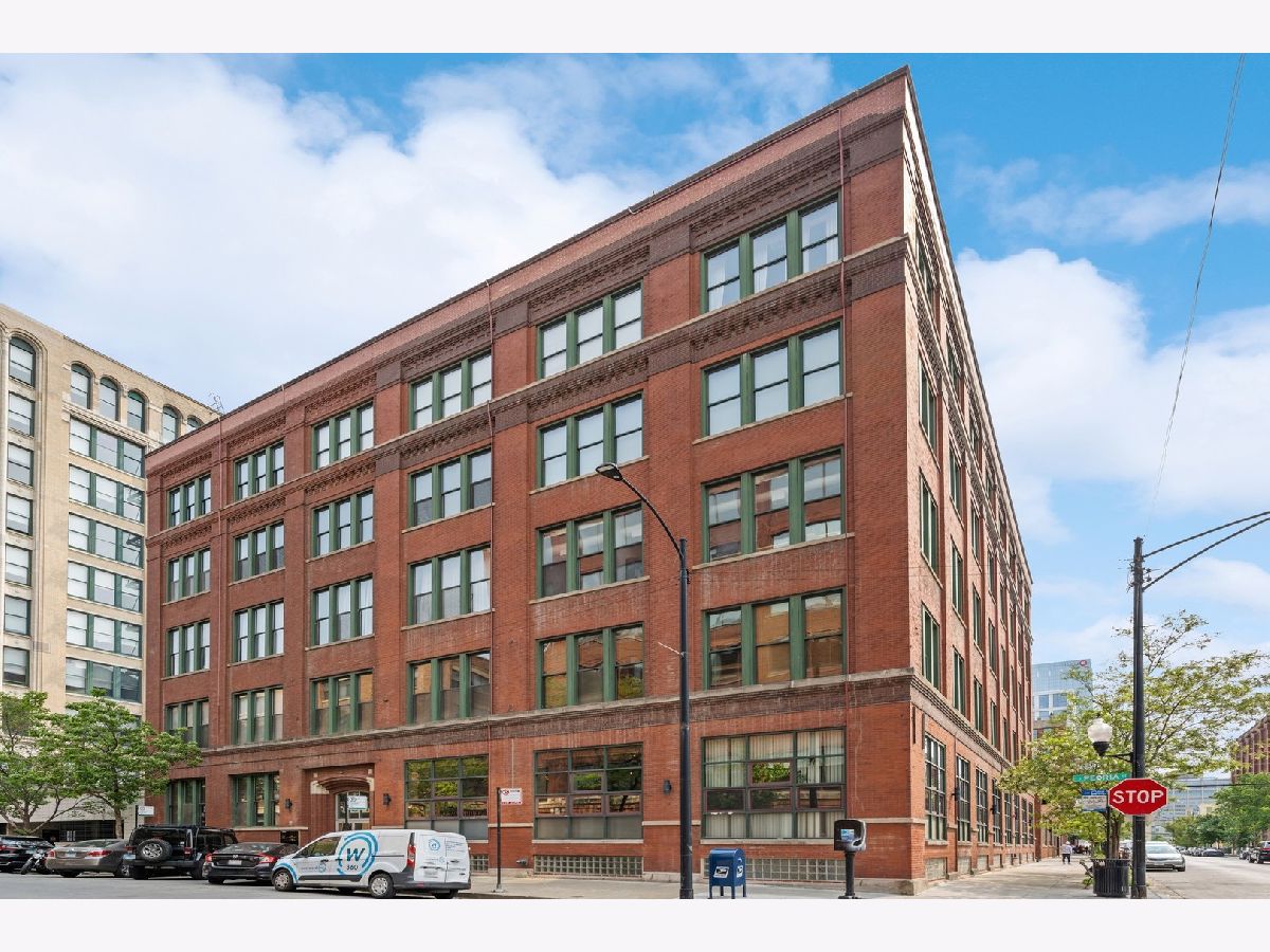 Condos & Townhomes Sold Westgate Lofts Chicago Illinois, 331 Peoria