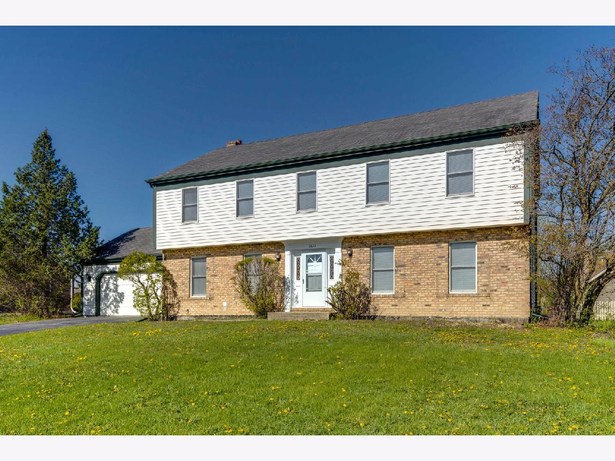 Homes Sold Heather Hill Flossmoor Illinois, 1822 Cardinal