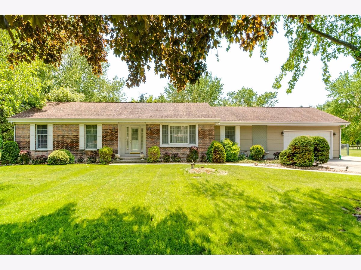 Homes Sold Caines Woods Ingleside Illinois, 24921 Crabtree