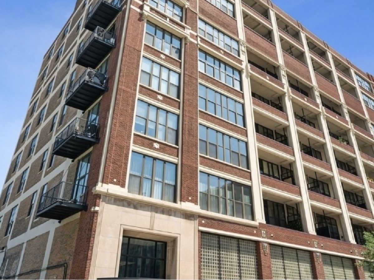 Condominiums Rented Chess Lofts Chicago Illinois, 320 21st