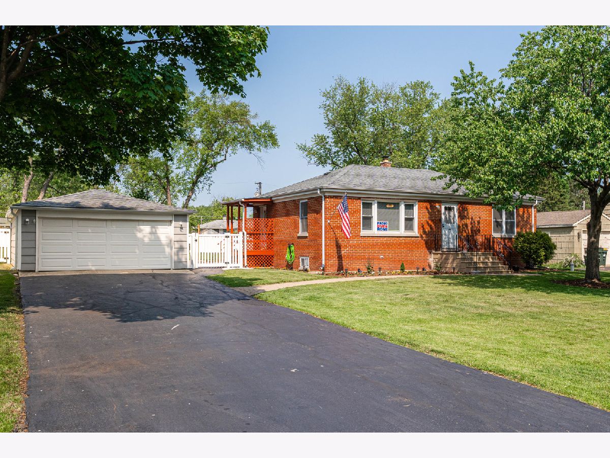 Homes Sold Glen Ellyn Countryside Glen Ellyn Illinois, 2N330 Diane