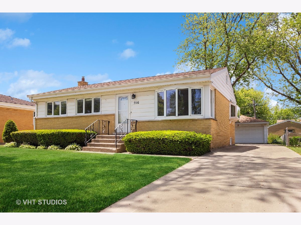 Homes & Condos & Townhomes Sold Cumberland Des Plaines Illinois, 556 Pinehurst