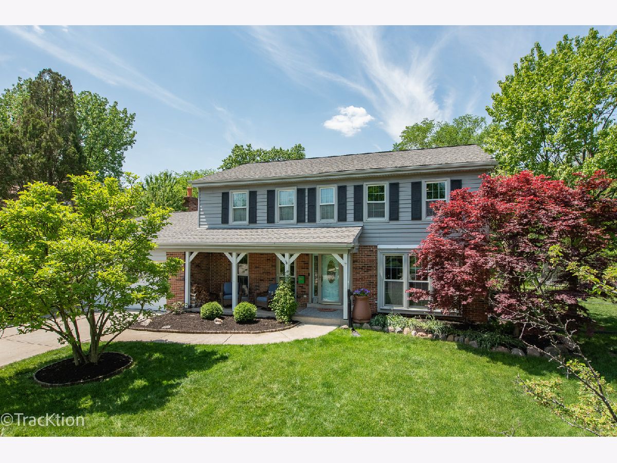Homes Sold Deer Creek Downers Grove Illinois, 5600 Deerpath