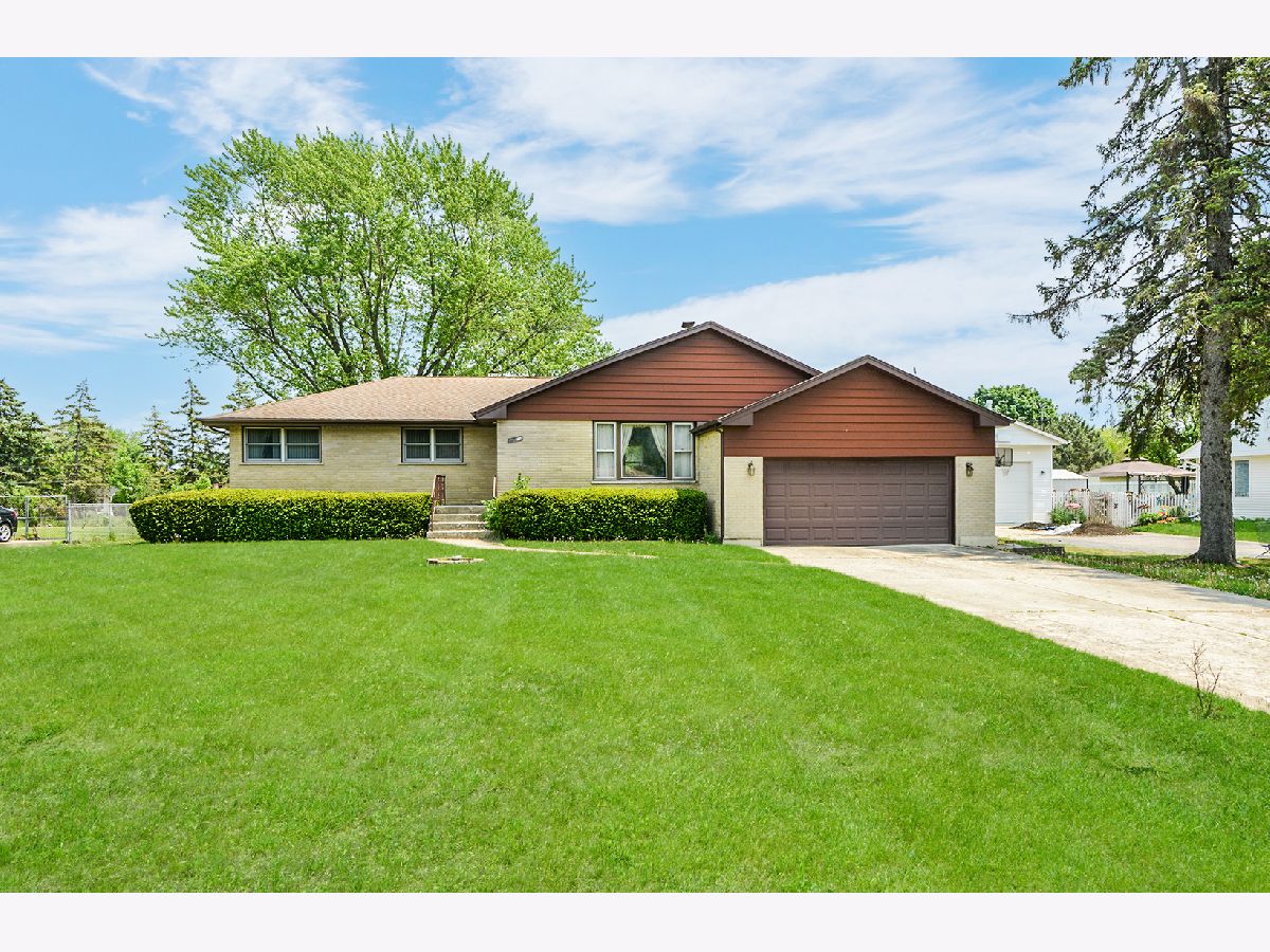 Homes Sold Glen Ellyn Countryside Glen Ellyn Illinois, 2N447 Pearl
