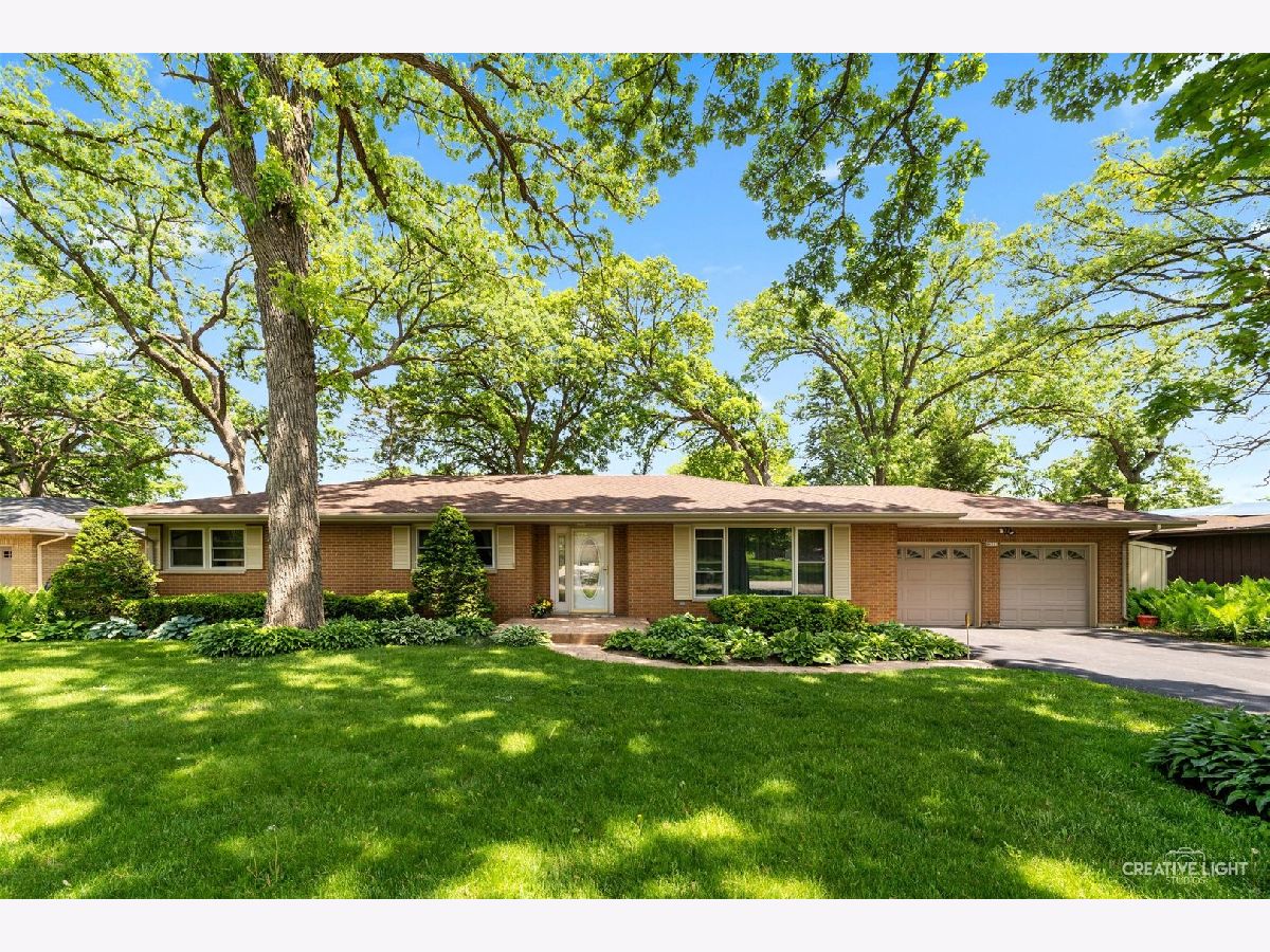 Homes Sold Westscott Estates Elgin Illinois, 8N587 Shady