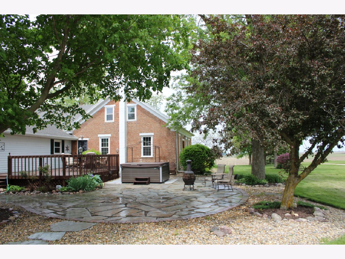  Sold Ellsworth Illinois, 26921 1100 North
