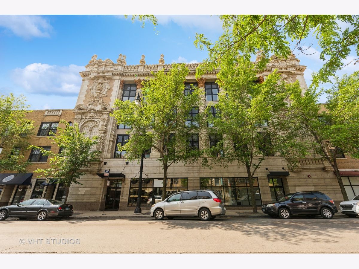 Condominiums Sold Cinema Lofts Chicago Illinois, 1635 Belmont