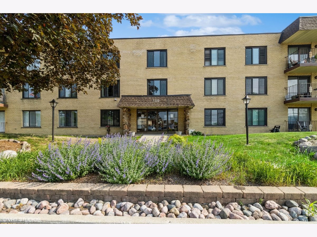 Condominiums Sold Brentwood Condos Elmhurst Illinois, 130 Grand