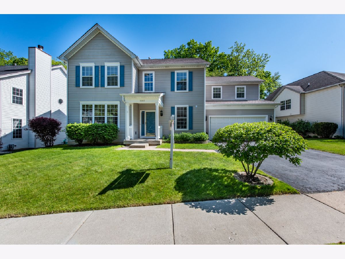 Homes Sold Country Lane Waukegan Illinois, 3357 Victoria