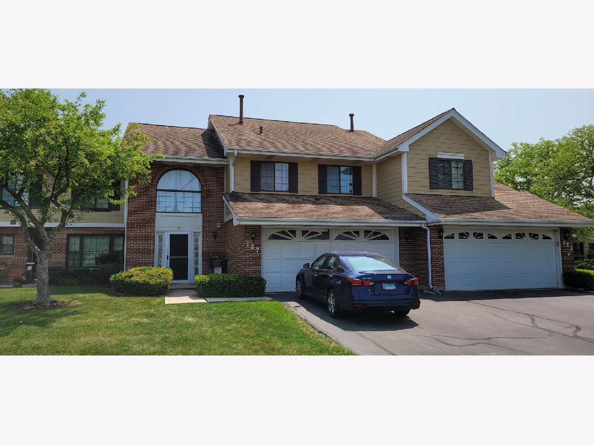 Townhomes Sold Orchard Lakes Wood Dale Illinois, 127 Prospect
