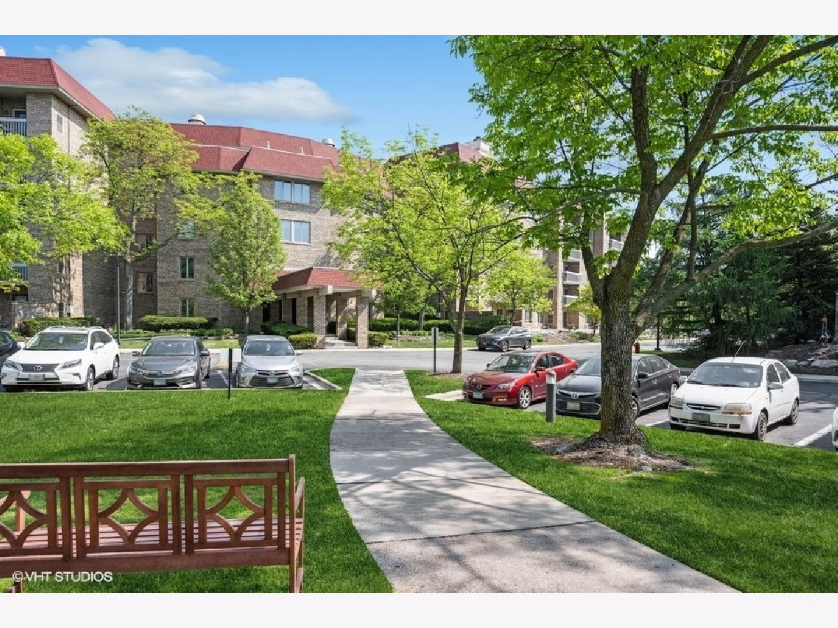 Townhomes & Condos Sold Courts Of Northbrook Northbrook Illinois, 1250 Rudolph