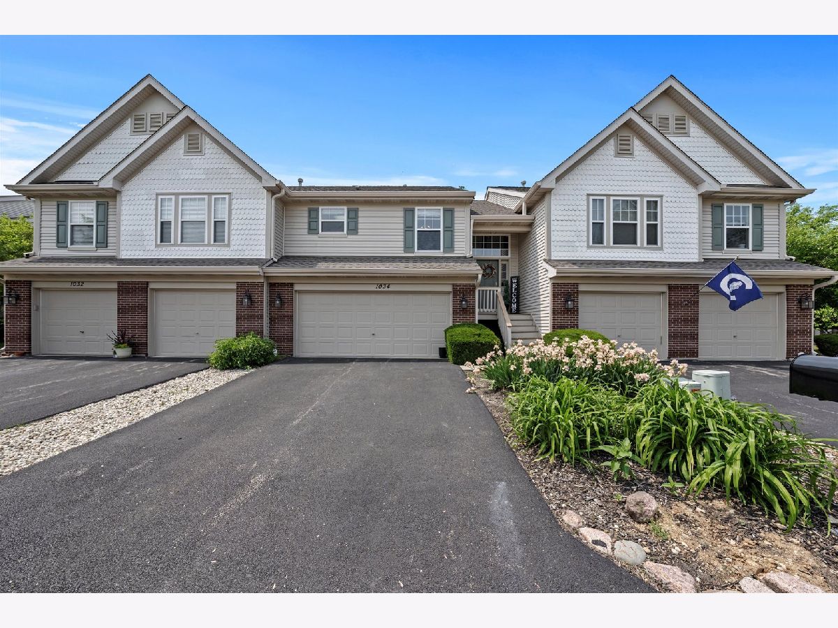Townhomes Sold Woodland Green Fox Lake Illinois, 1034 Fairway